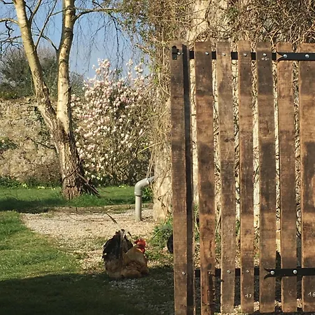 D'hotes La Ferte Konukevi
